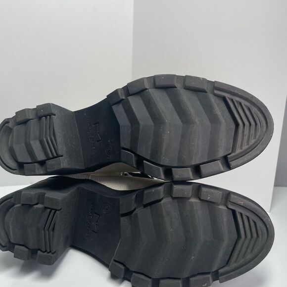 Marc Fisher Leather Ankle Kini Block Bootie, 7.5 - Picture 10 of 13